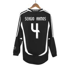 Real Madrid SERGIO RAMOS #4 Langarm-Auswärts-Fußballtrikot Retro 2006/07