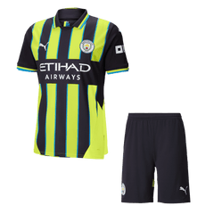 Manchester City Auswärts-Fußballtrikot 2024/25 (Trikot + Shorts)