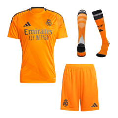 Maillot extérieur Real Madrid 2024/25 (maillot, short, chaussettes)