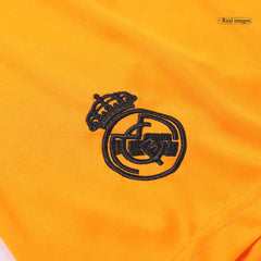 Real Madrid Auswärts-Fußballshorts 2024/25