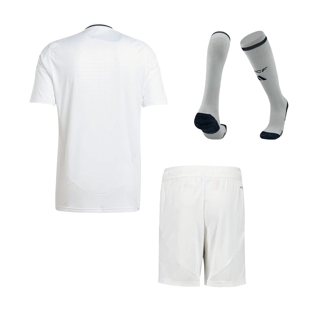 Maillot domicile Real Madrid 2024/25 (maillot, short, chaussettes)