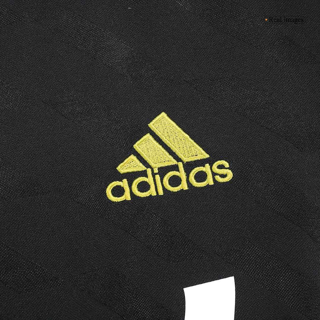 Real Madrid Away Jersey Retro 2011/12
