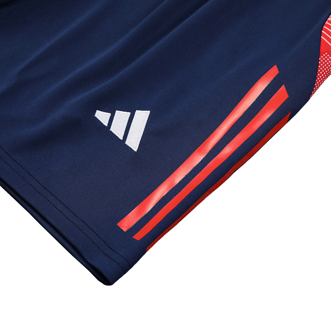 Manchester United Pre-Match Fußballtrikot-Set 2024/25 (Trikot + Shorts)