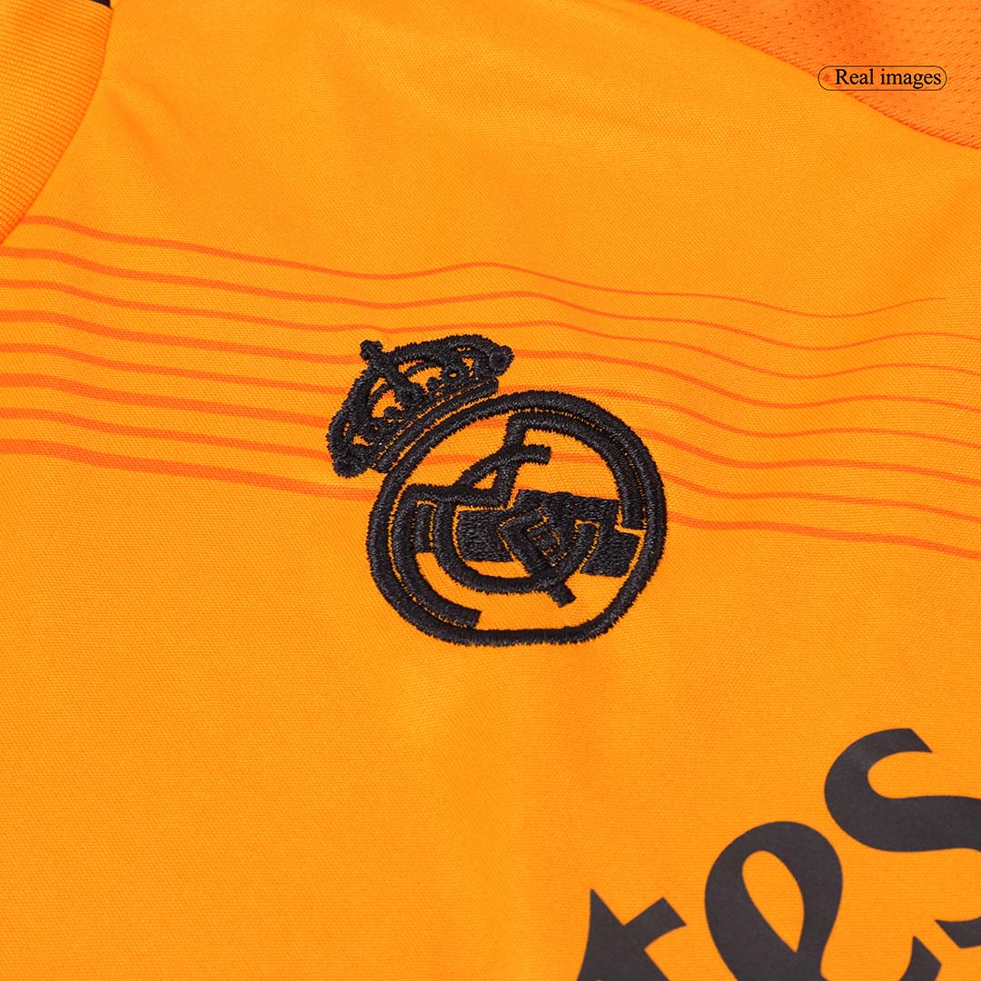 Maillot extérieur Real Madrid 2024/25 pour enfant (maillot + short)