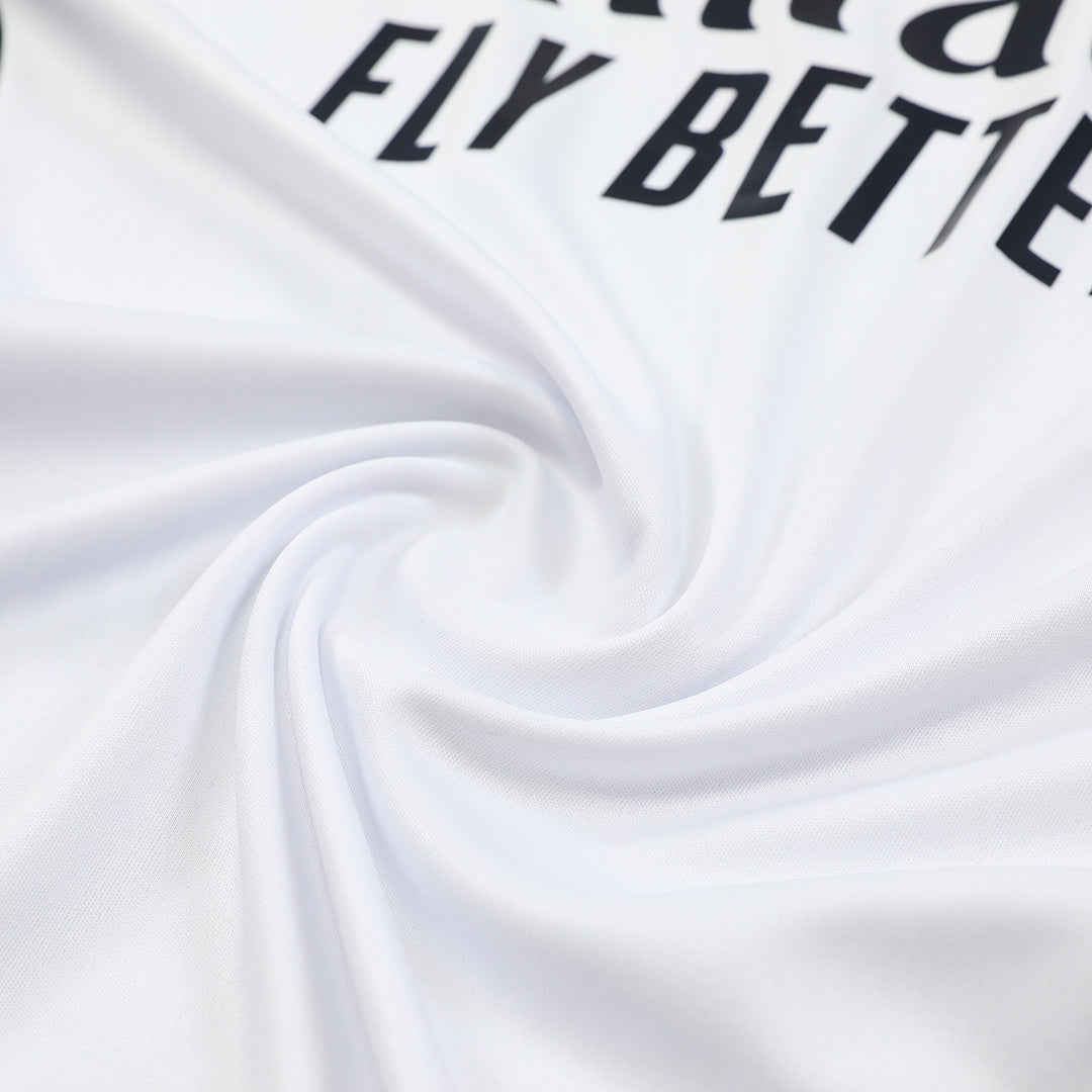 Real Madrid Pre-Match Fußballtrikot-Set 2024/25 (Trikot + Shorts)