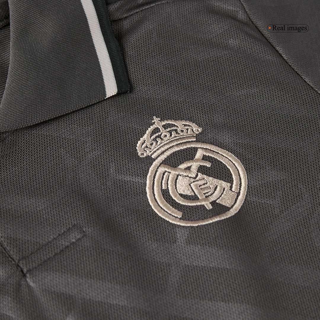 Maillot de football extérieur Real Madrid 2024/25 pour enfant (maillot, short, chaussettes)