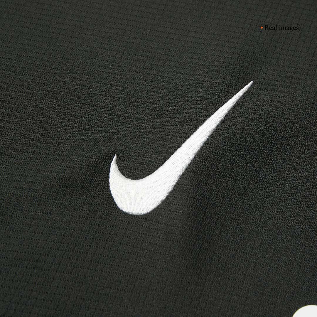 Liverpool Auswärts-Fußballtrikot 2024/25 (Trikot + Shorts)