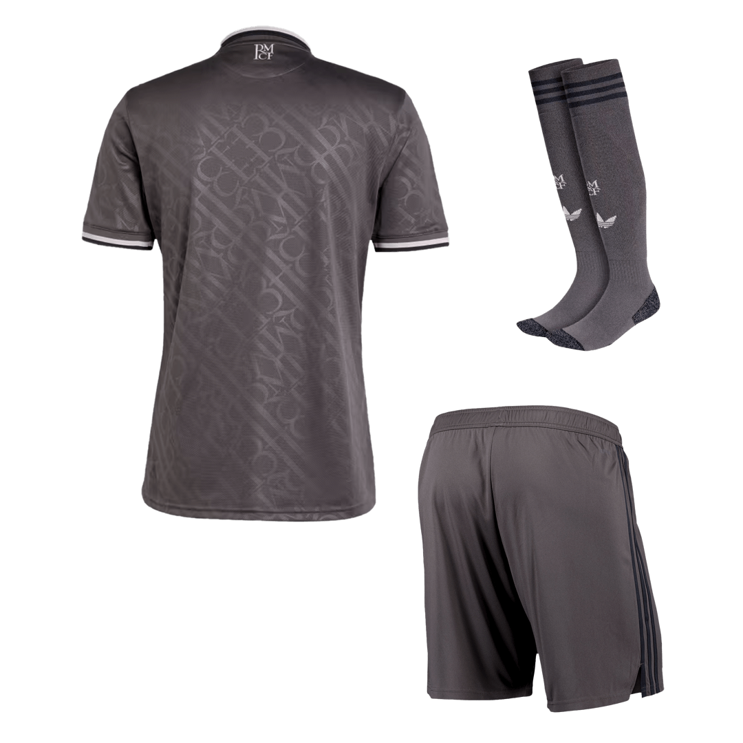 Maillot extérieur Real Madrid 2024/25 (maillot, short, chaussettes)