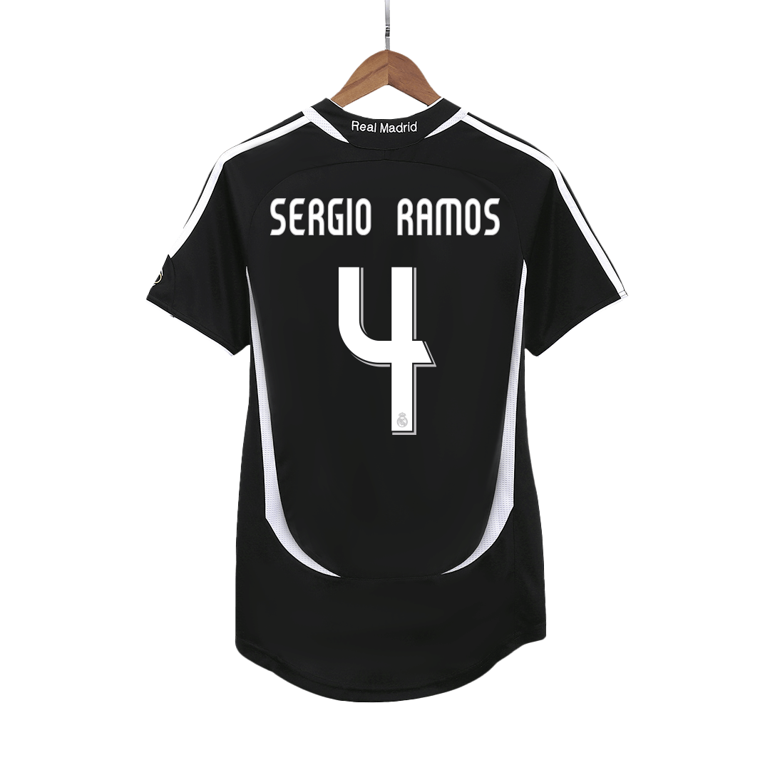 Real Madrid SERGIO RAMOS #4 Auswärts-Fußballtrikot Retro 2006/07