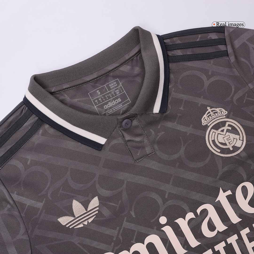 Maillot extérieur Real Madrid 2024/25 (maillot + short)