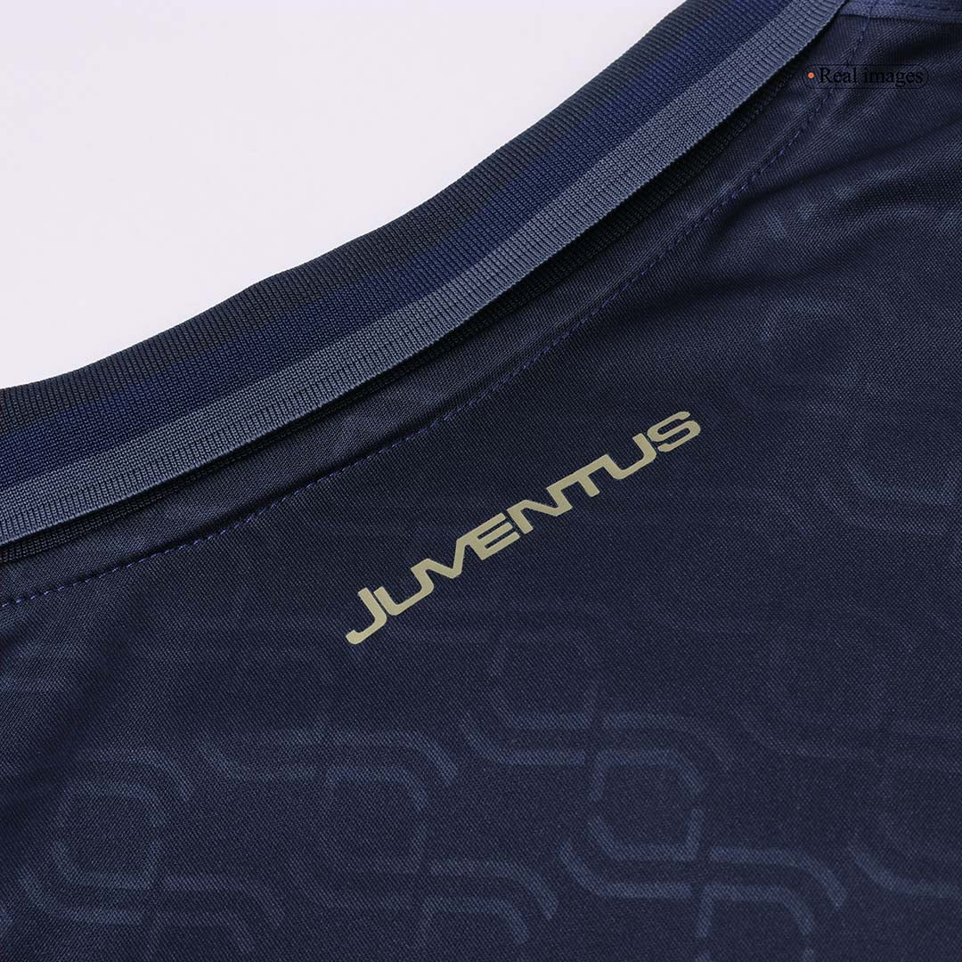 Juventus Auswärts-Fußballtrikot 2024/25 (Trikot + Shorts)
