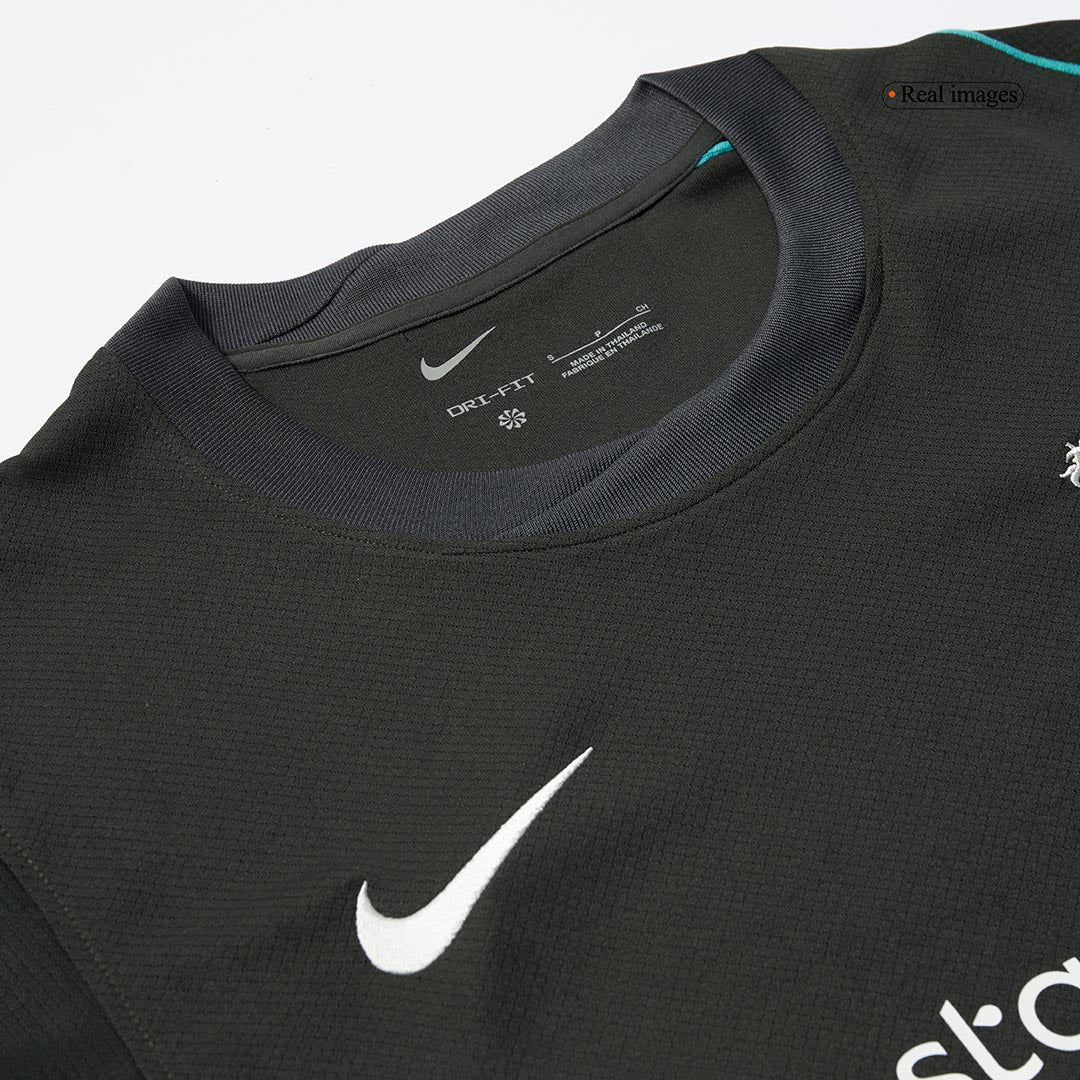Liverpool Auswärts-Fußballtrikot 2024/25 (Trikot + Shorts)
