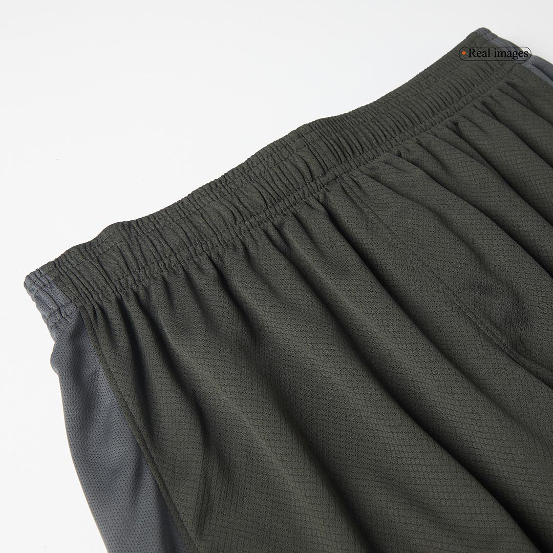 Liverpool Auswärts-Fußballshorts 2024/25