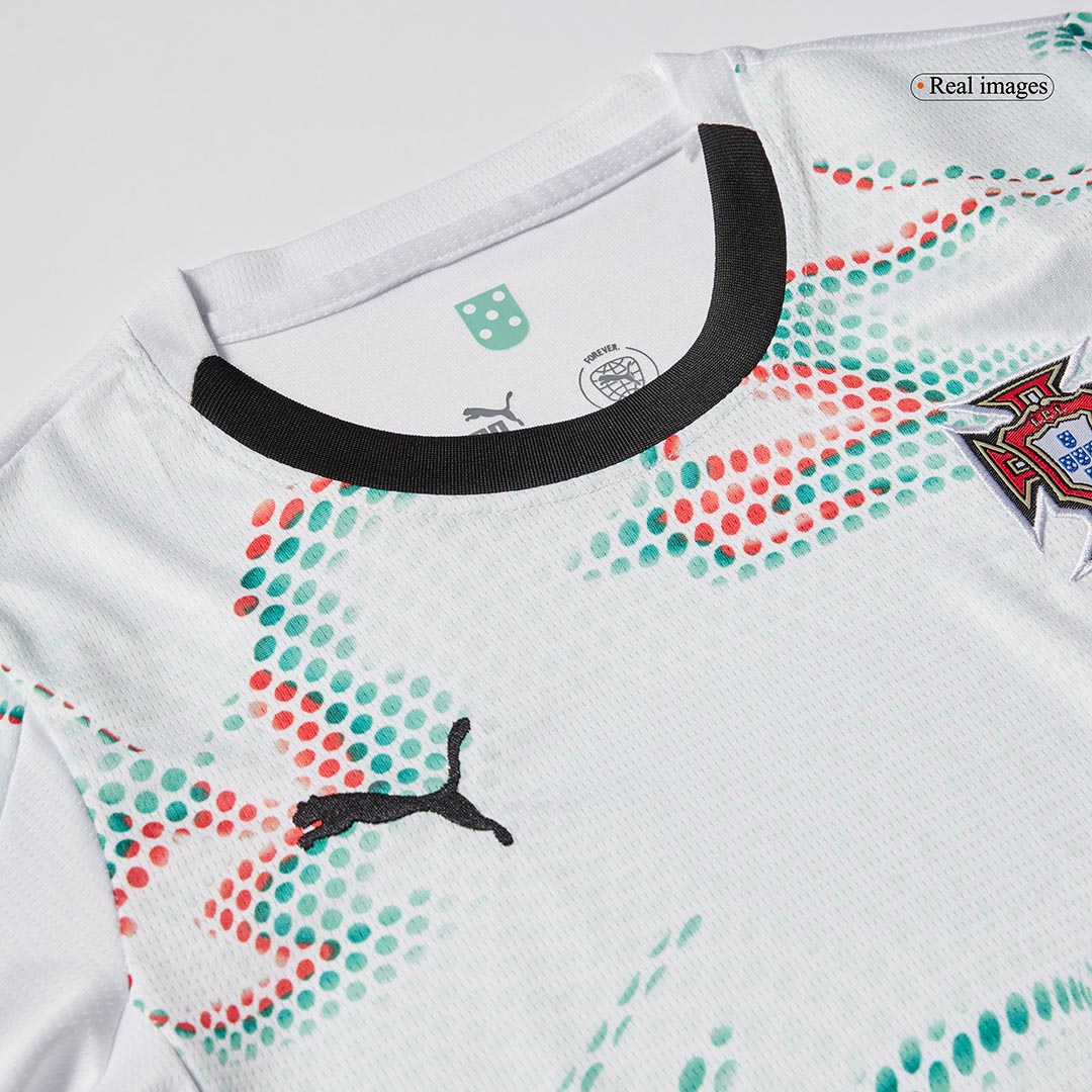 Portugal Auswärts-Fußballtrikot-Set 2025 für Kinder (Trikot + Shorts)