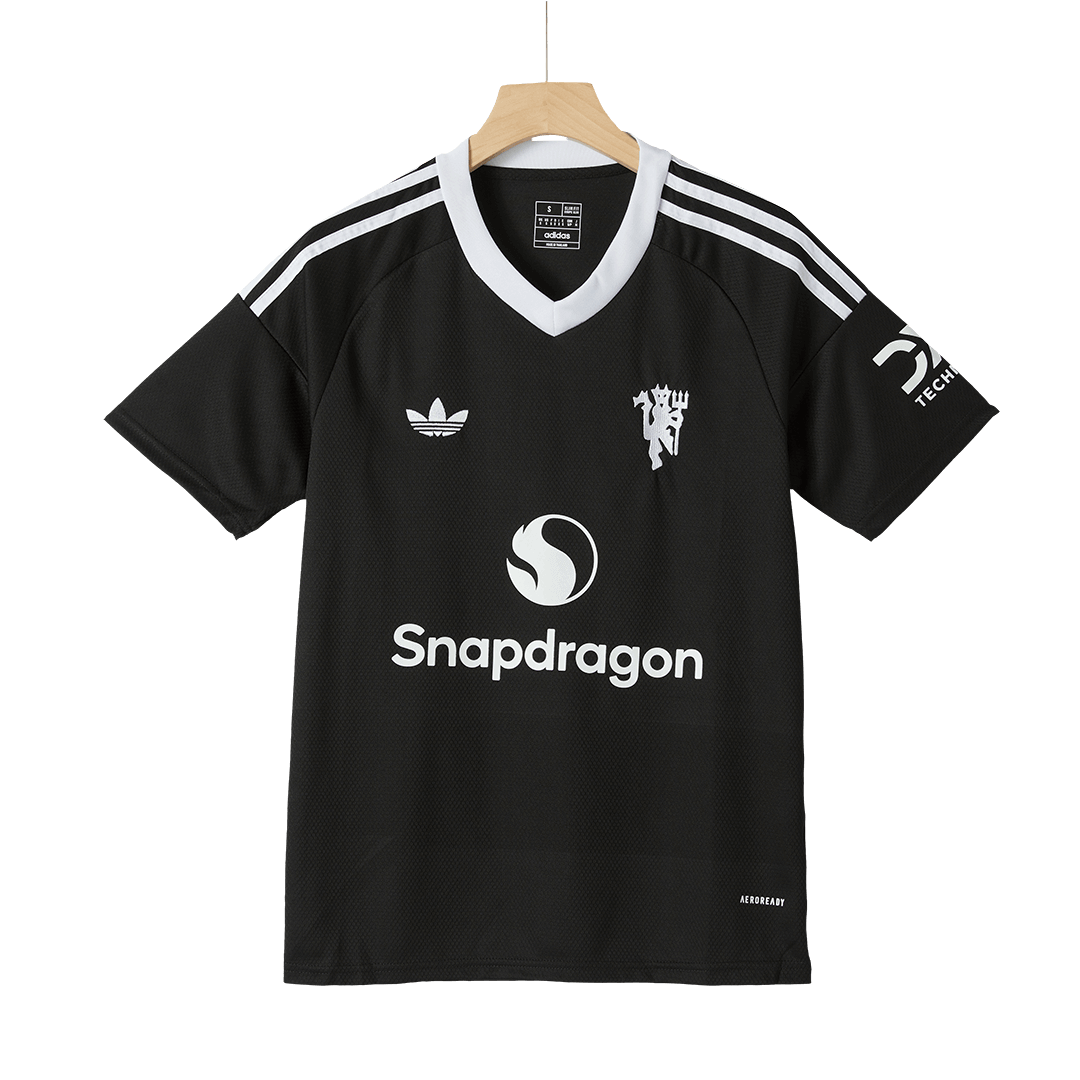 Manchester United Third Away Goalkeeper Soccer Jersey 2024/25 - Black