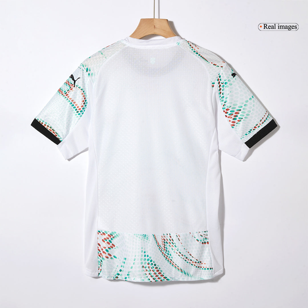 Maillot de football extérieur Portugal Ronaldo #7 authentique 2025