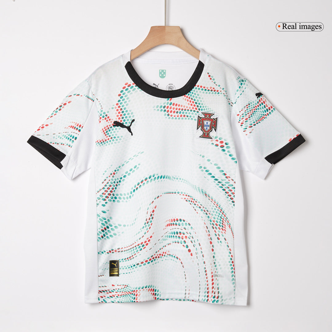 Portugal Auswärts-Fußballtrikot-Set 2025 für Kinder (Trikot + Shorts)