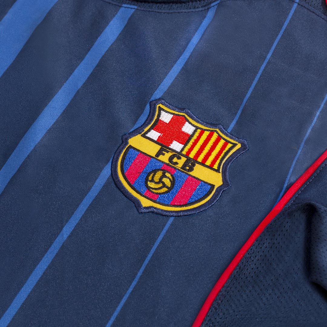 Barcelona XAVI #6 Away Soccer Jersey Retro 2004/05