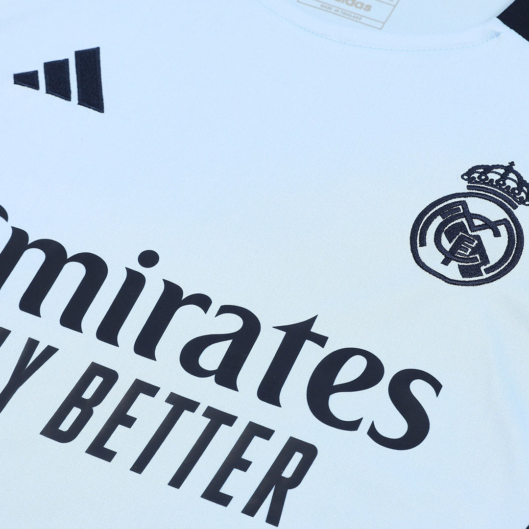 Maillot d'avant-match du Real Madrid 2024/25 (Maillot+Short)