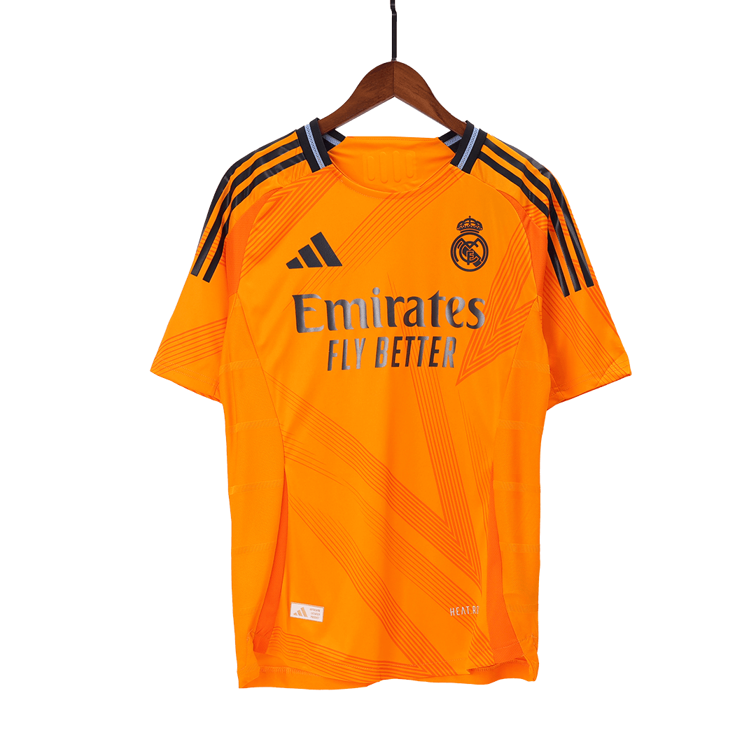 Real Madrid Auswärts-Fußballtrikot Authentic 2024/25 (Trikot + Shorts)