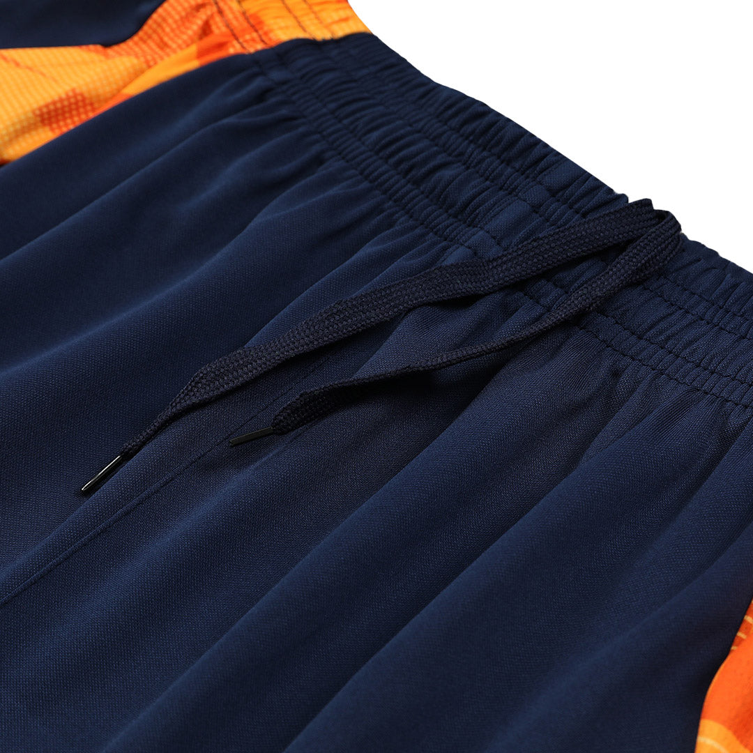 Real Madrid Pre-Match Trainings-Fußballtrikot-Set 2024/25 (Trikot + Shorts)