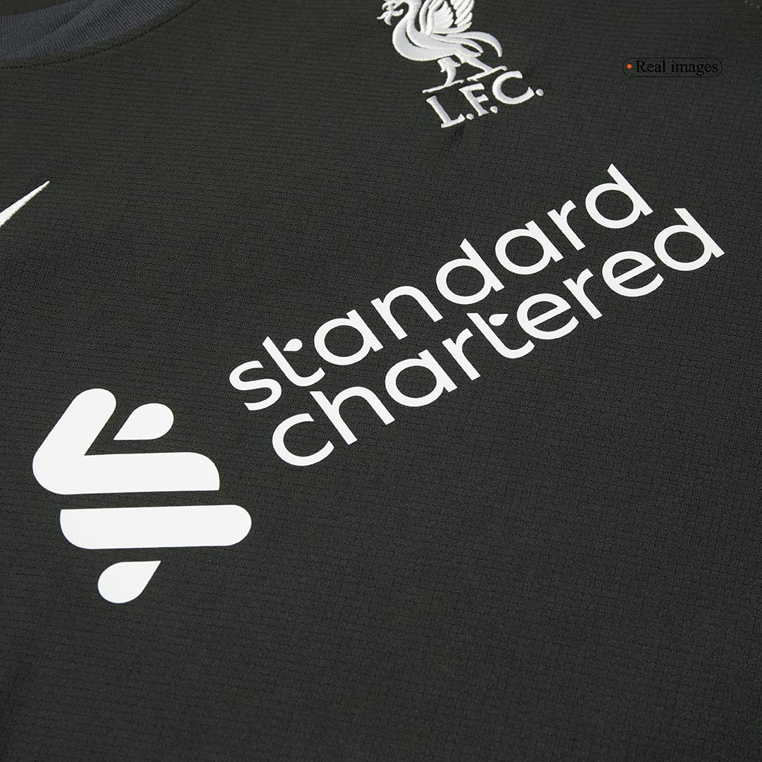 Liverpool Auswärts-Fußballtrikot 2024/25 (Trikot + Shorts + Socken)