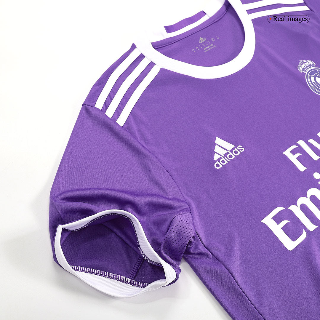 Real Madrid SERGIO RAMOS #4 Auswärts-Fußballtrikot Retro 2016/17