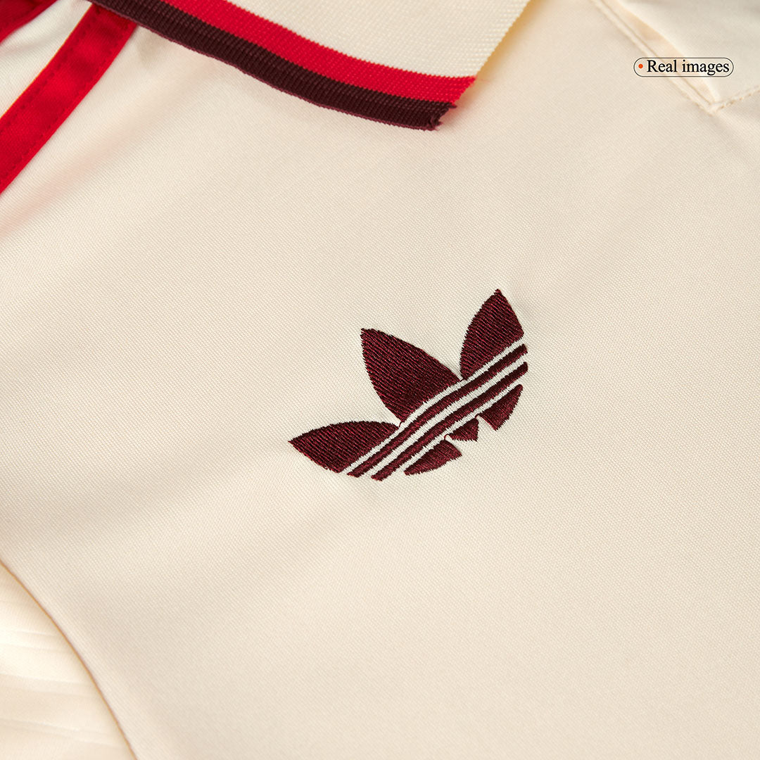 Bayern München Auswärts-Fußballtrikot 2024/25 (Trikot + Shorts) – UCL