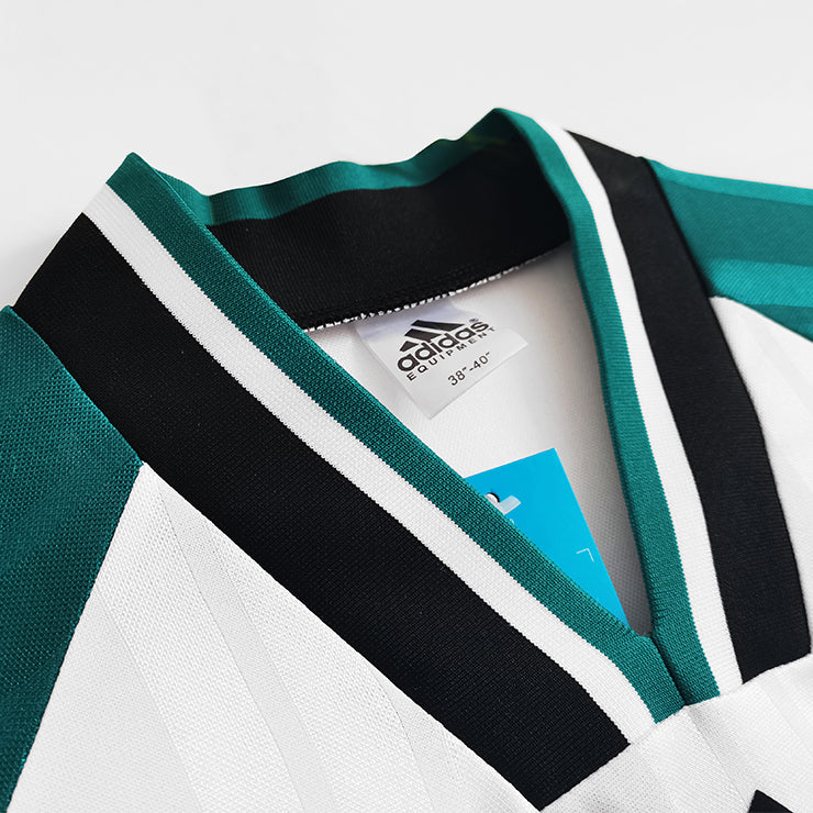 Liverpool Away Jersey Retro 1993/95