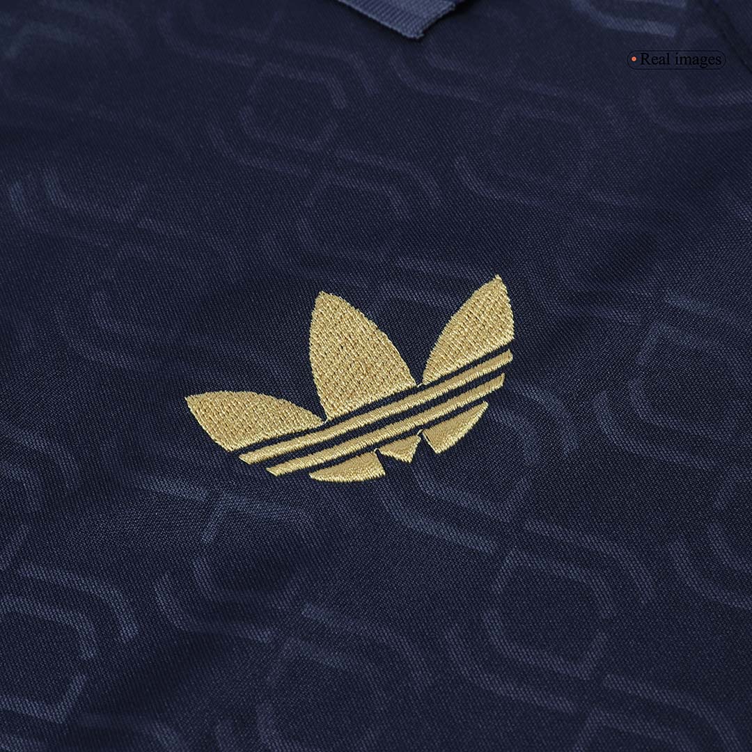 Juventus Auswärts-Fußballtrikot 2024/25 (Trikot + Shorts)