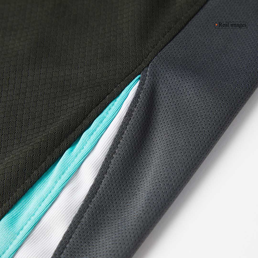 Liverpool Auswärts-Fußballshorts 2024/25